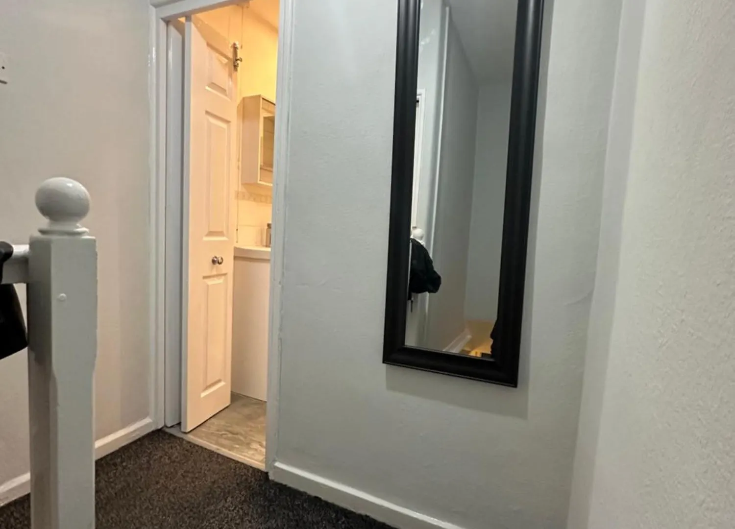 Tranquil Stays At 3 Bedroom House In Dagenham 0*,  United Kingdom