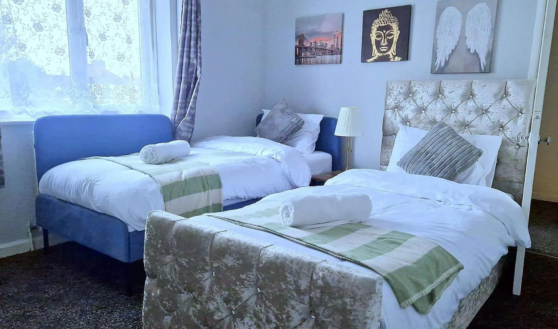 Apartment Tranquil Stays At 3 Bedroom House In Dagenham