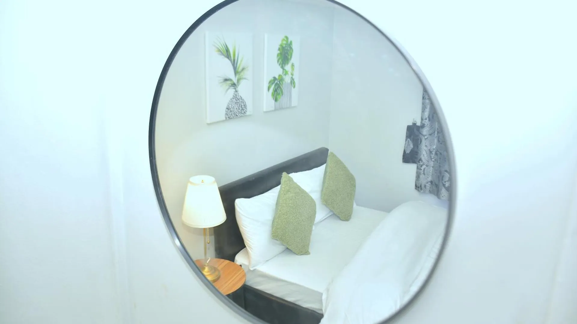 Apartment Tranquil Stays At 3 Bedroom House In Dagenham
